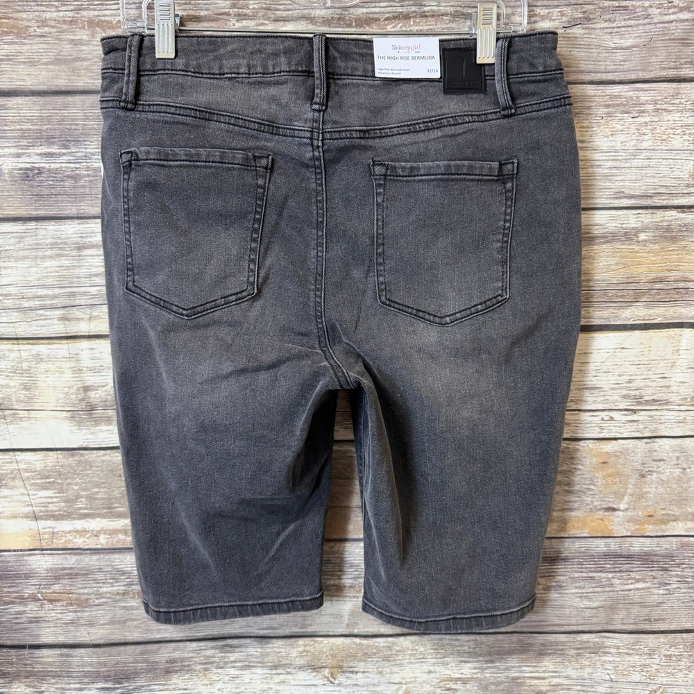 Skinnygirl Jeans High‎ Rise Bermuda Shorts Women's Size 32/14 Dark Wash - Picture 3 of 10
